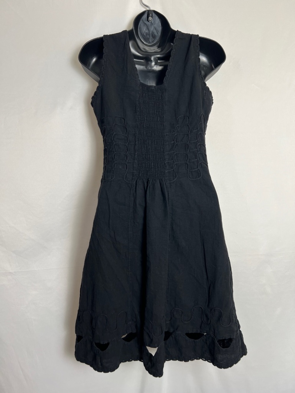 Black Sleeveless V-Neck Embroidered Dress - Picture 5 of 6